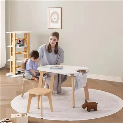 Lekebord og stoler for småbarn